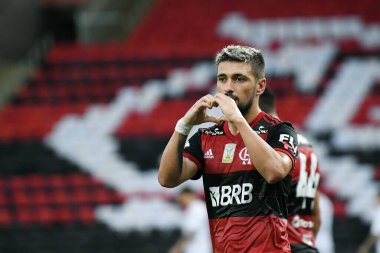Rio de Janeiro, Brezilya, 6 Ocak 2021 Flamengo takımından futbolcu De Arrascaeta, Maracana Stadyumu 'ndaki Brezilya Şampiyonası' nda oynanan Flamengo x Fluminense maçında golünü kutluyor.