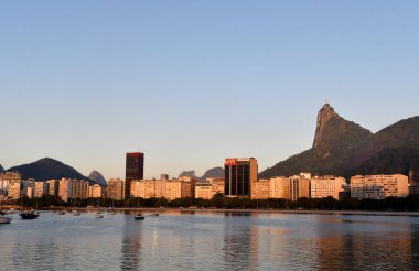 Rio de Janeiro, Brezilya, 5 Mayıs 2021 Rio de Janeiro şehrinin güneyindeki Botafogo Sahili.