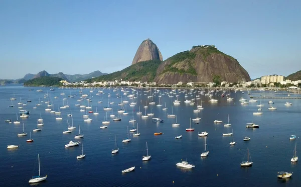 Vedere Botafogo Cove Muntele Sugarloaf Fundal — Fotografie, imagine de stoc