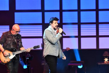 Rio de Janeiro, Brazil, September 26, 2025. Singer Fabio Nestares, during the show by the Brazilian band Roupa Nova, at Qualistage, in the city of Rio de Janeiro.
