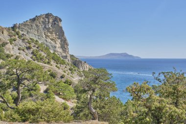 Kırım Yarımadası. Ulusal Botanik rezervi Yeni Dünya. Golitsyn Patikası..