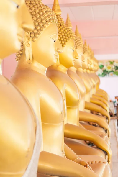 Buddha gold statue — Stock Photo, Image