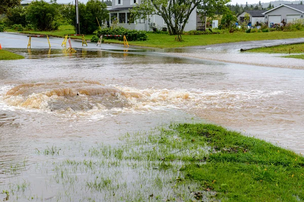 Water Gushes Storm Drain Flows Road Storm Drain Hidden Water — Stock Photo, Image