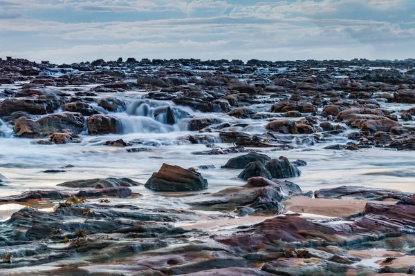 Overcast Sunrise Seascape North Avoca Beach Central Coast Nsw Australia — Foto de Stock