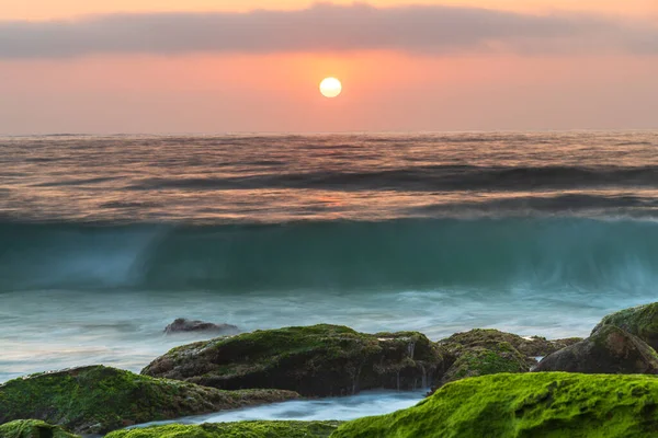 Sunrise Seascape Haze Soft Clouds Killcare Beach Central Coast Nsw — Stock Photo, Image