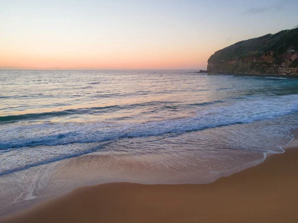 Wschód Słońca Nad Morzem Macmasters Beach Środkowym Wybrzeżu Nsw Australia — Zdjęcie stockowe