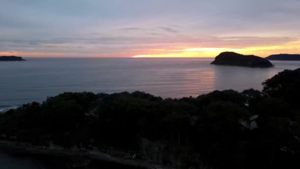 Vista Aerea Sunrise Seascape Con Alto Cielo Pieno Nuvole Pearl — Video Stock