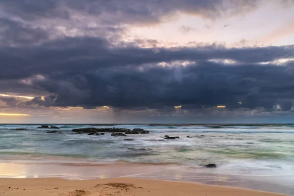 오스트레일리아 Nsw 바토만 구름과 비오는 — 스톡 사진