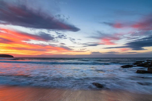 Sunrise Seascape Mix High Low Cloud Producing Pretty Skies Killcare — Stock Photo, Image