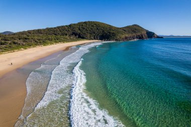 Elizabeth Beach, Barrington Sahili, NSW, Avustralya 'daki Pacific Palms' taki Booti Booti Ulusal Parkı 'nın bir parçasıdır..
