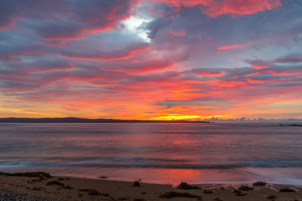 Sunrise Seascape Met Hoge Bewolking Bij Sunshine Bay Aan Zuidkust — Stockfoto