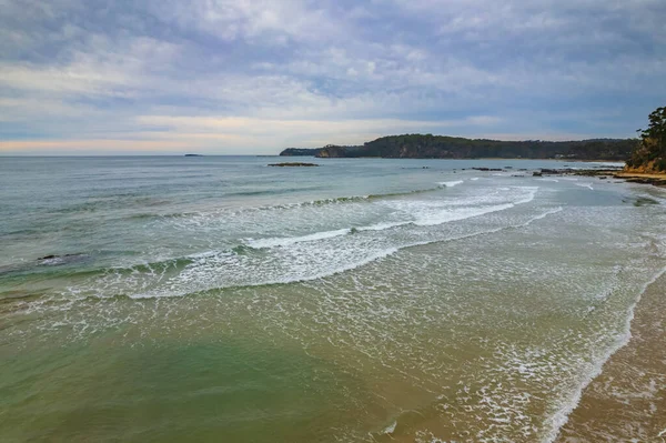 Reggeli Felhő Borított Nap Tengerparton Denhams Beach Batemans Bay Déli — Stock Fotó