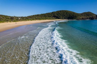 Elizabeth Beach, Barrington Sahili, NSW, Avustralya 'daki Pacific Palms' taki Booti Booti Ulusal Parkı 'nın bir parçasıdır..