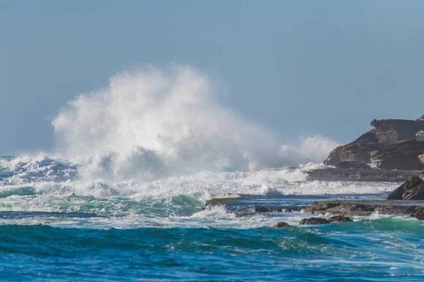 Paisaje Marino Matutino Con Olas Surfistas Macmasters Beach Costa Central — Foto de Stock