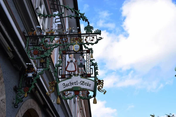 Murnau Staffelsee Bavaria October Hanging Sign Bacherl Braue Entrance Beer — Stock Photo, Image