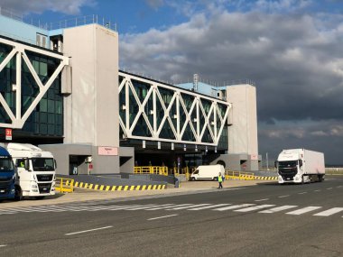 Roma Fiumicino Havaalanı Roma Havaalanı 'ndaki kargo.