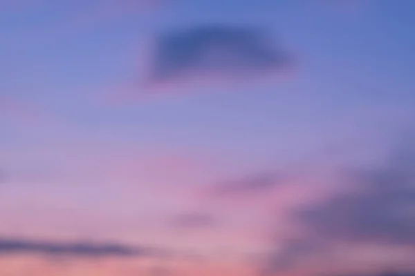 夕景の夕日の雰囲気の中で 美しいボケの空紫 ピンクの背景 — ストック写真