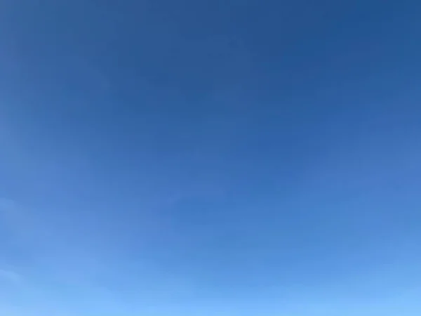 Doğal Mavi Gökyüzü Arkaplanı E152 — Stok fotoğraf