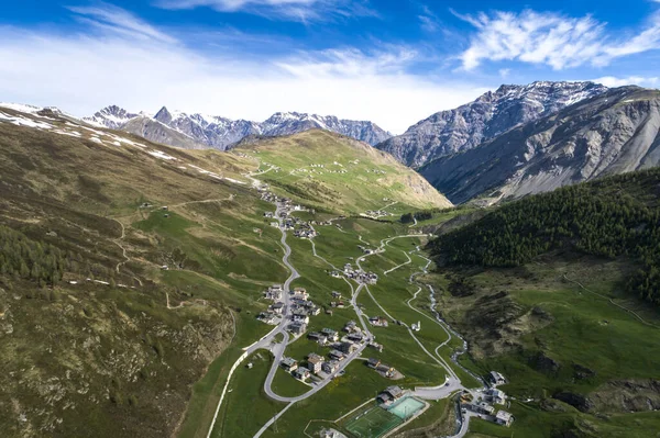 阿尔卑斯山上的村庄 — 图库照片