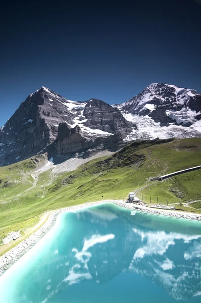 Grindenwald Eiger 山的视图 — 图库照片