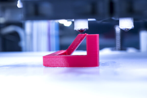 Three dimensional printing machine