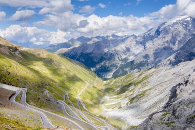 Alp Road - Stelvio Geçidi