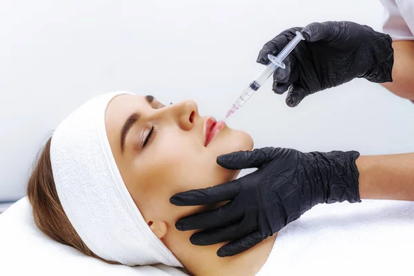 Cosmetología Por Inyección Tratamiento Las Arrugas Mímicas Con Toxina Botulínica — Foto de Stock