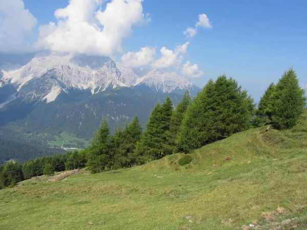 Alpejskich krajobrazów Dolomitów Sesto, Południowy Tyrol, Włochy — Zdjęcie stockowe