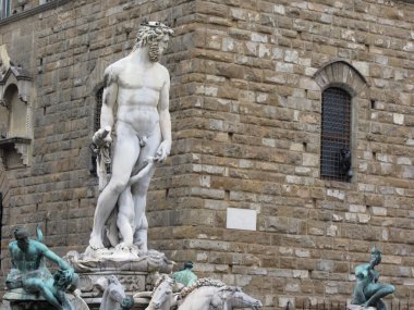 Neptün Çeşmesi ve Palazzo Vecchio Floransa, İtalya. Neptün bu işin detay .