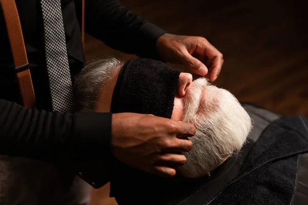 African American Barber Hands Comb Adjust Wax Mustache Older Man — Stock Photo, Image