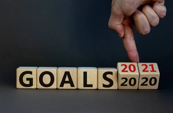 Hand Turns Cubes Changes Expression Goals 2020 Goals 2021 Beautiful — Stock Photo, Image