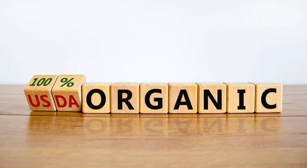 100 Percent Organic Symbol Fliped Wooden Cubes Changed Words Usda — Stock Photo, Image