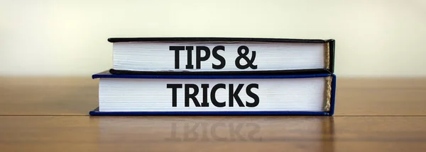 Tips Tricks Symbol Books Words Tips Tricks Beautiful Wooden Table — Stock Photo, Image