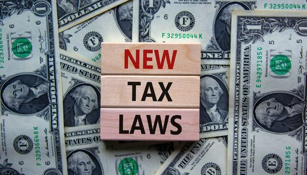 Nový Symbol Daňových Zákonů Koncept Slova Nové Daňové Zákony Dřevěných — Stock fotografie