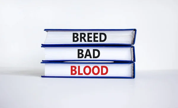 Φυλή Κακό Σύμβολο Του Αίματος Βιβλία Λέξεις Γέννησε Κακό Αίμα — Φωτογραφία Αρχείου