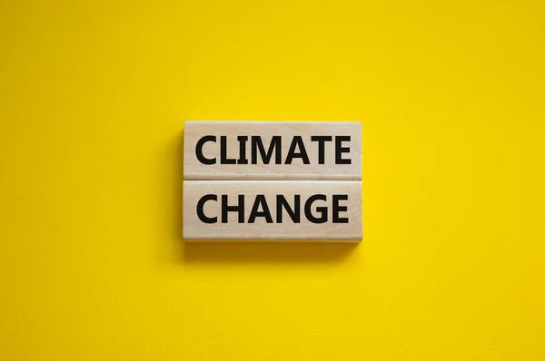 Symbol Změny Klimatu Dřevěné Bloky Slovy Změna Klimatu Krásném Žlutém — Stock fotografie