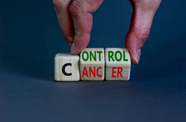 Controle Símbolo Câncer Médico Vira Cubos Madeira Com Palavras Control — Fotografia de Stock