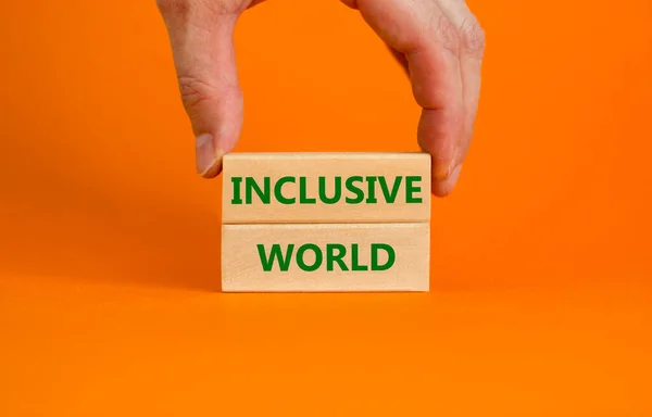 Inkluzív Világszimbólum Blokkok Szavakkal Inkluzív Világ Gyönyörű Narancs Háttér Üzletember — Stock Fotó