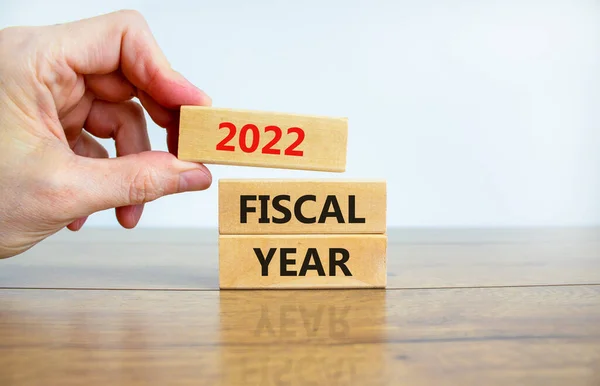 Novo Símbolo Ano Fiscal 2022 Blocos Madeira Com Palavras Ano — Fotografia de Stock