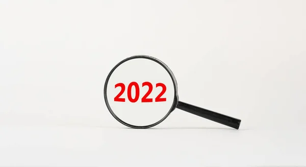 2022 New Year Symbol Magnifying Glass Number 2022 Beautiful White — 图库照片