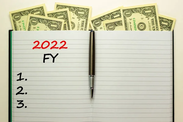 2022 Símbolo Ano Novo Fiscal Nota Branca Com Palavras 2022 — Fotografia de Stock