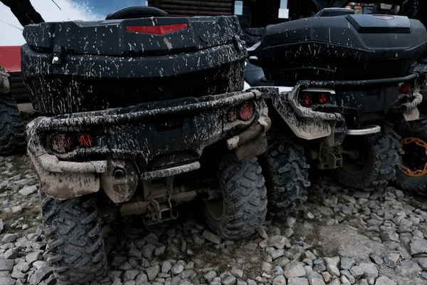 Back View Two Dirty Muddy Quad Bikes Road Extreme Transportation — Stock Photo, Image