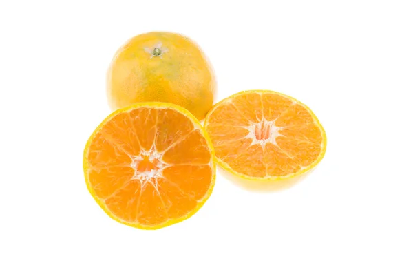 Tangerine slice isolerad på whit — Stockfoto