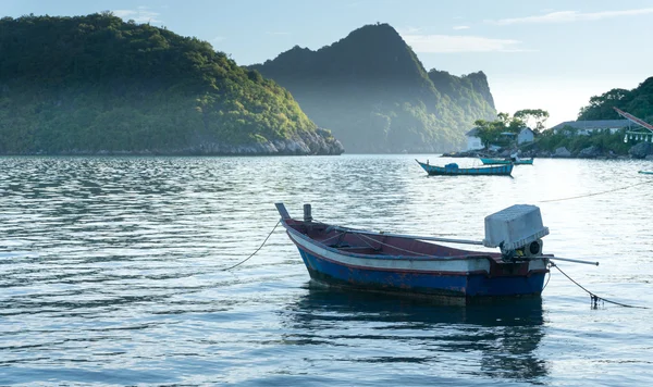 Ao Prachuap, Prachuap Khiri Khan il, küçük tekne