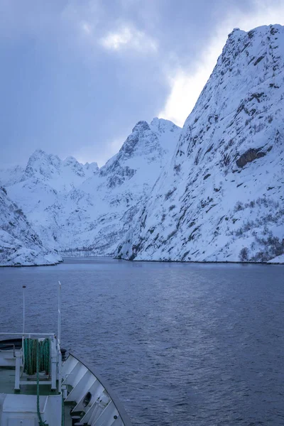 Crucero Barco Pasajeros Largo Costa Noruega —  Fotos de Stock