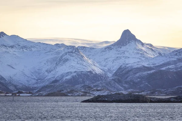 Подорож Захопливого Арктичного Кола Норвегії — стокове фото