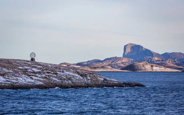 ノルウェーの壮大な北極圏へのクルーズ — ストック写真