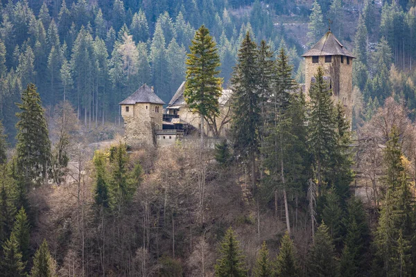 Castello Nelle Alpi Montagne Austria — Foto Stock