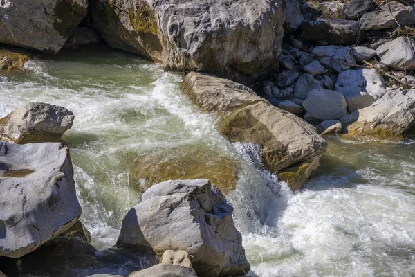 Hermoso Río Montaña Los Alpes —  Fotos de Stock