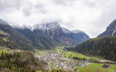 Alp Dağları 'nın güzel manzarası